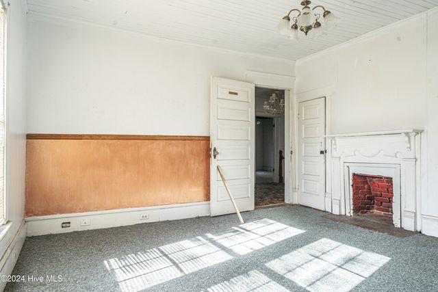 801 Monroe Street, Carthage, NC 28327