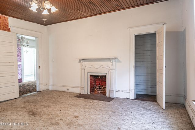 801 Monroe Street, Carthage, NC 28327