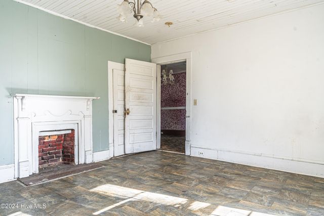 801 Monroe Street, Carthage, NC 28327