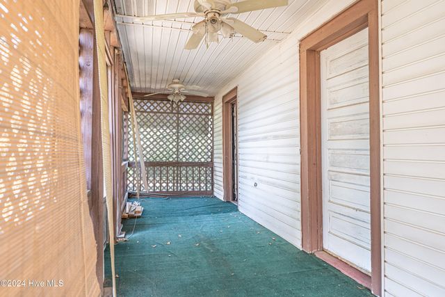 801 Monroe Street, Carthage, NC 28327
