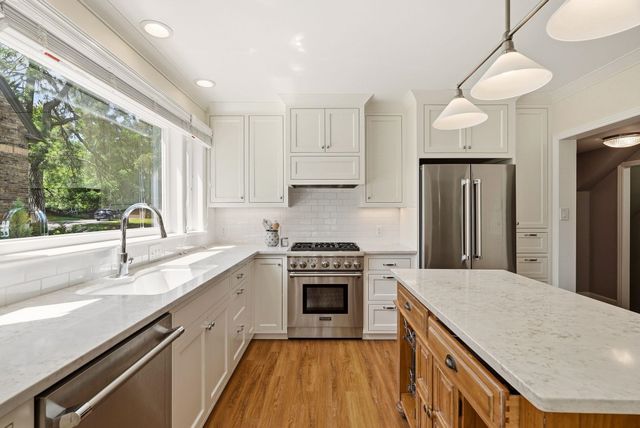 1703 S Upper Terrace Rd, Spokane, WA 99203