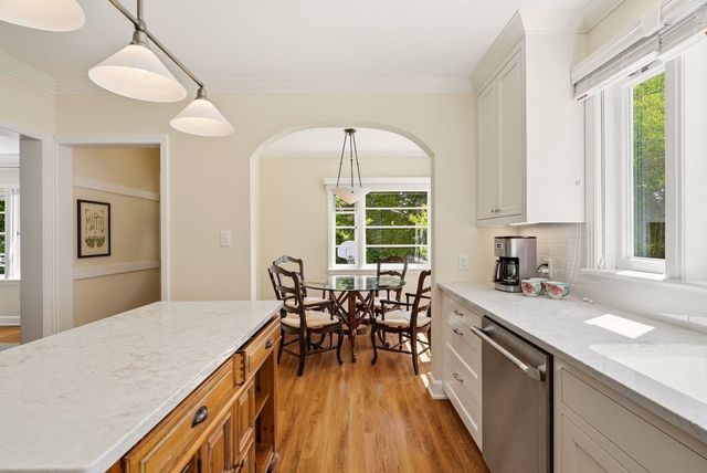 1703 S Upper Terrace Rd, Spokane, WA 99203