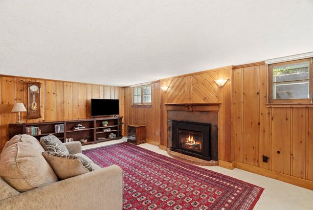 1703 S Upper Terrace Rd, Spokane, WA 99203