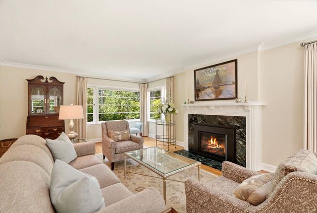 1703 S Upper Terrace Rd, Spokane, WA 99203
