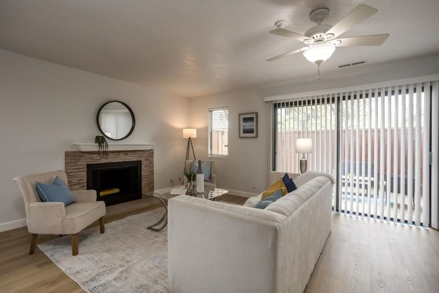 6001 6001 Joaquin Murieta Ave F, Newark, CA 94560