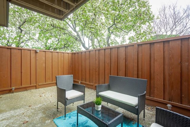 6001 6001 Joaquin Murieta Ave F, Newark, CA 94560