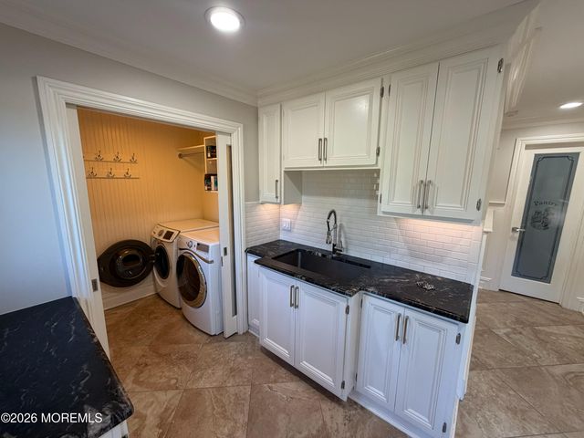40 Mine Brook Road, Colts Neck, NJ 07722