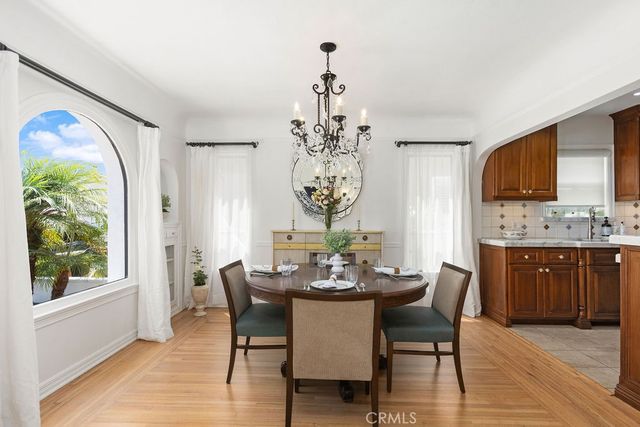 157 Pomona, Long Beach, CA 90803