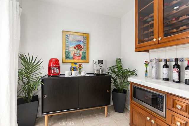 157 Pomona, Long Beach, CA 90803