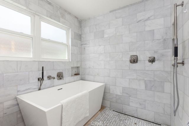 157 Pomona, Long Beach, CA 90803