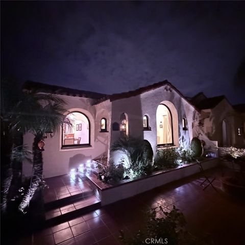 157 Pomona, Long Beach, CA 90803