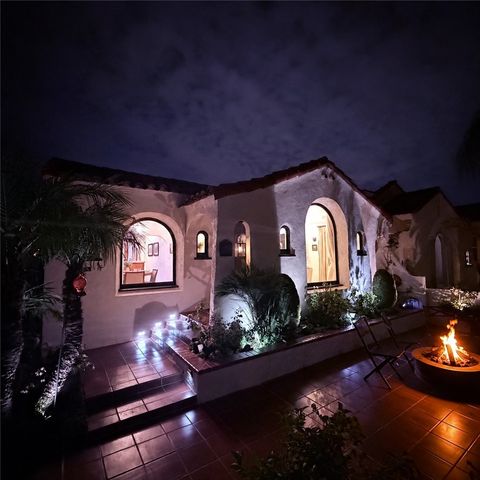 157 Pomona, Long Beach, CA 90803