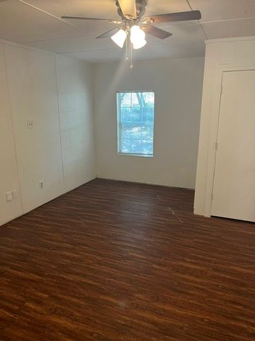 711 Hall Street, Lancaster, TX 75146