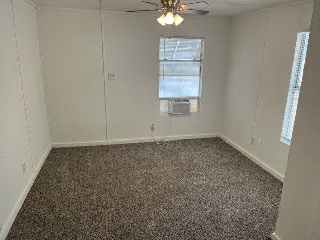711 Hall Street, Lancaster, TX 75146