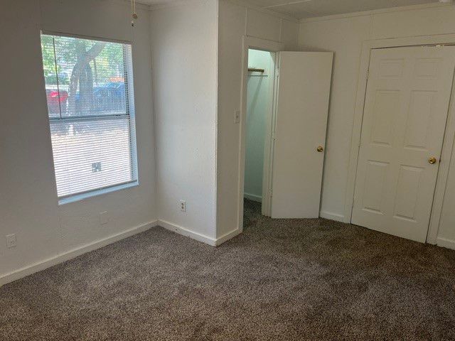 711 Hall Street, Lancaster, TX 75146