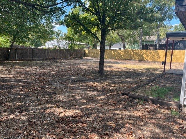 711 Hall Street, Lancaster, TX 75146