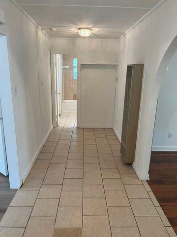 711 Hall Street, Lancaster, TX 75146