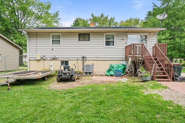 4327 Mayflower Avenue, Rockford, IL 61109