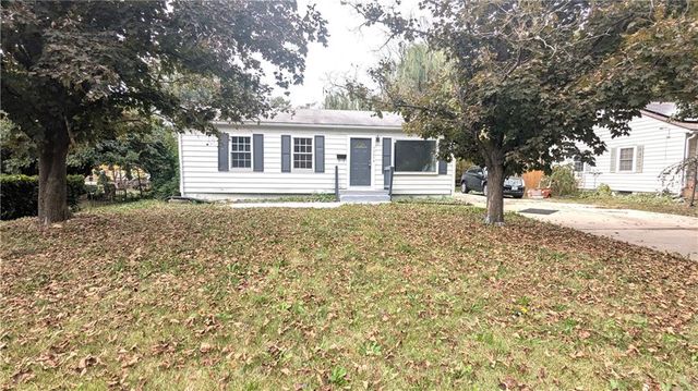 13516 12 Street, Grandview, MO 64030