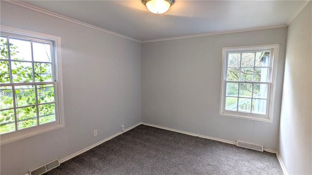 13516 12 Street, Grandview, MO 64030