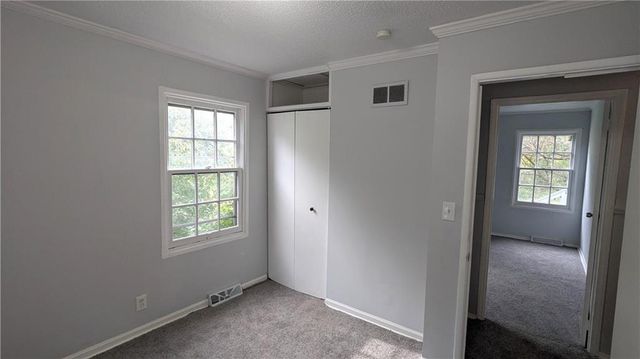 13516 12 Street, Grandview, MO 64030