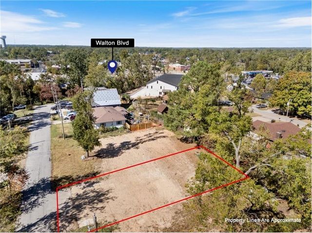 802 NW 13th Street, Bentonville, AR 72712