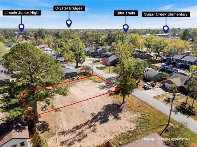 802 NW 13th Street, Bentonville, AR 72712