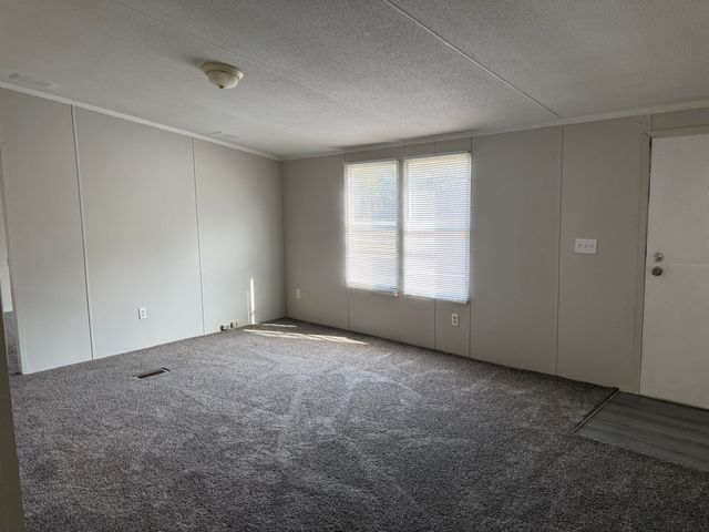 10685 Jefferies Highway, Walterboro, SC 29488