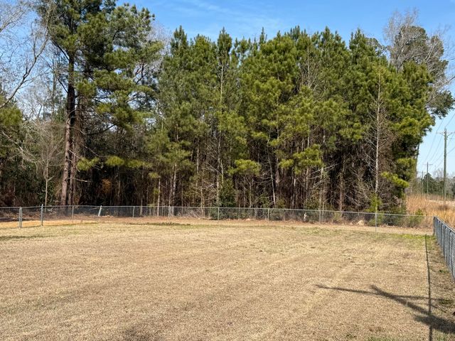 10685 Jefferies Highway, Walterboro, SC 29488