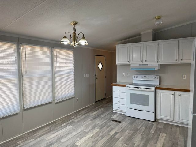 10685 Jefferies Highway, Walterboro, SC 29488