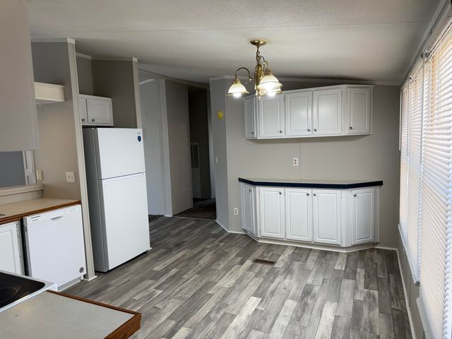 10685 Jefferies Highway, Walterboro, SC 29488
