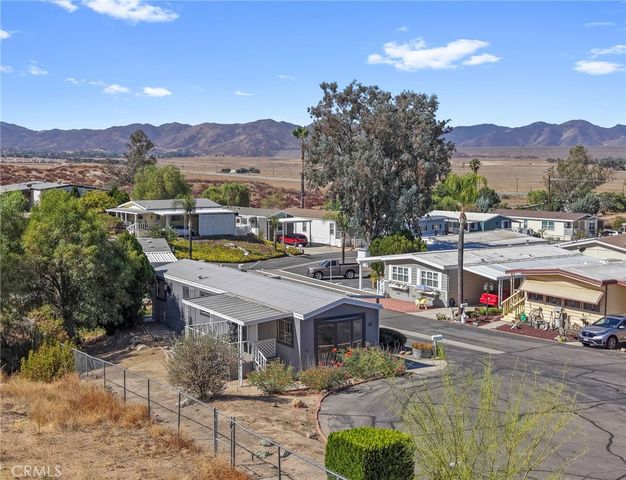 1700 S State 82, Hemet, CA 92543