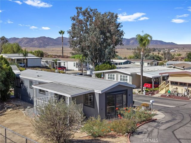 1700 S State 82, Hemet, CA 92543