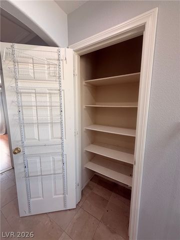 9226 Red Currant Avenue, Las Vegas, NV 89148