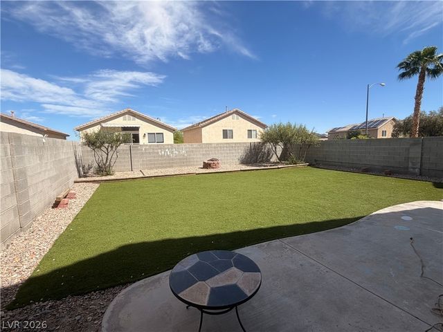 9226 Red Currant Avenue, Las Vegas, NV 89148