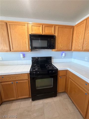 9226 Red Currant Avenue, Las Vegas, NV 89148