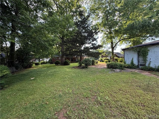 915 Shelton, Birmingham, AL 35215