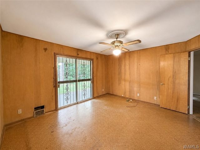 915 Shelton, Birmingham, AL 35215