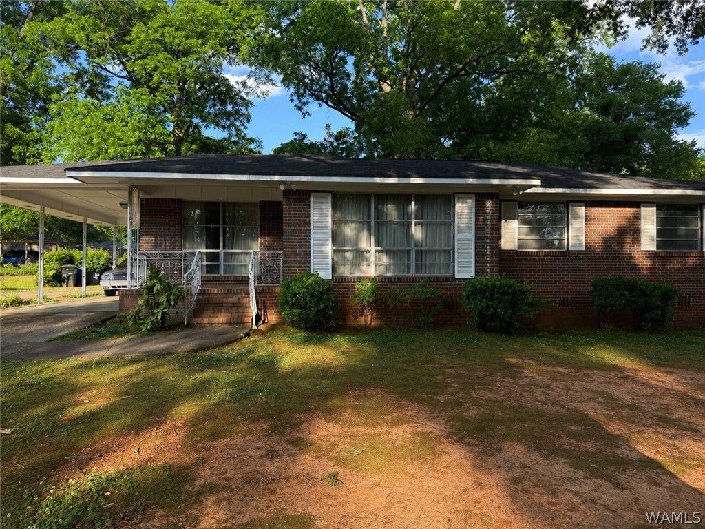 915 Shelton, Birmingham, AL 35215