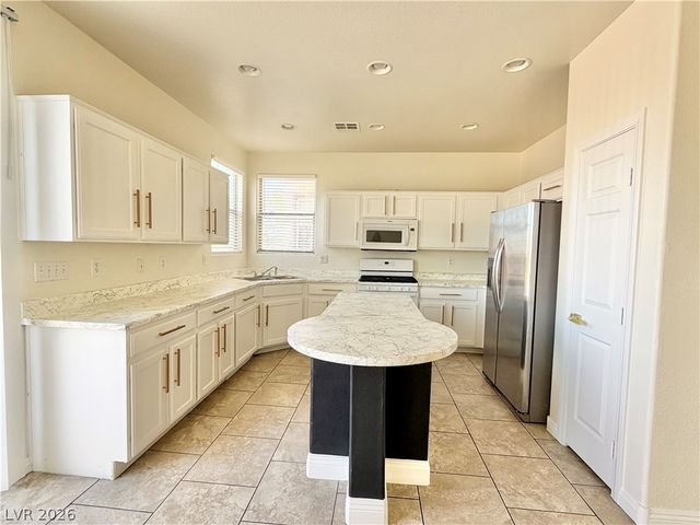 4556 Hearts Desire Avenue, Las Vegas, NV 89115