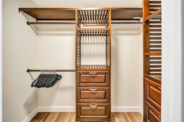 5700 Etiwanda Avenue 280, Tarzana, CA 91356