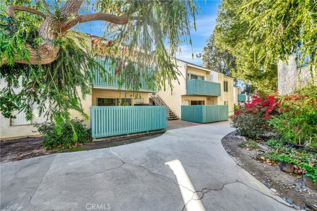 5700 Etiwanda Avenue 280, Tarzana, CA 91356