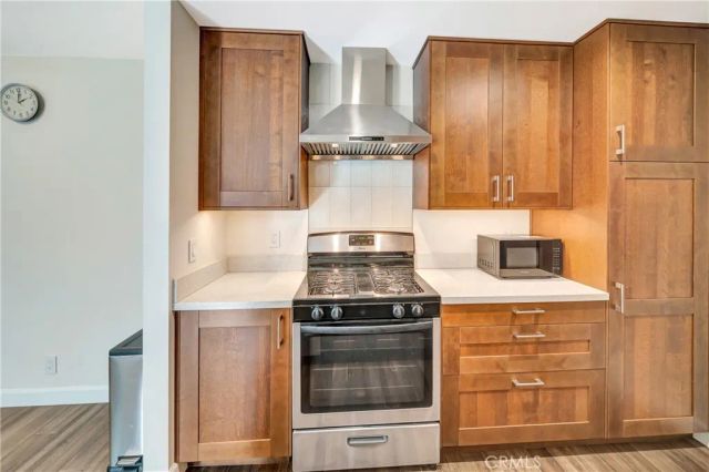 5700 Etiwanda Avenue 280, Tarzana, CA 91356