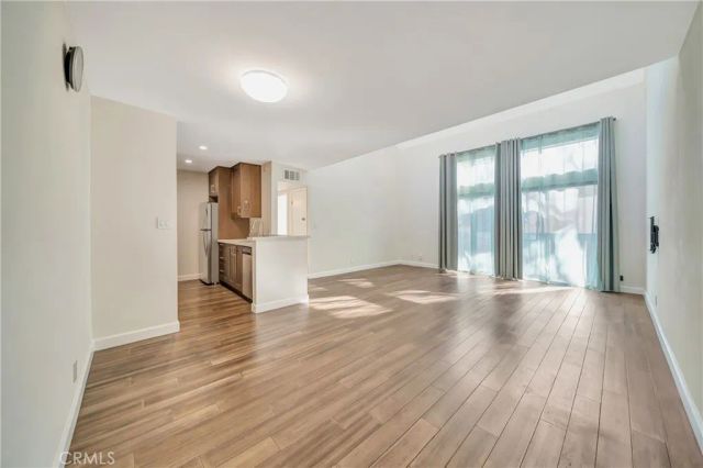 5700 Etiwanda Avenue 280, Tarzana, CA 91356