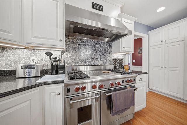 7 Gabriel Court, Hampstead, NH 03841
