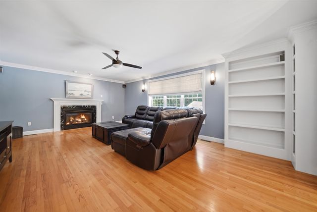 7 Gabriel Court, Hampstead, NH 03841