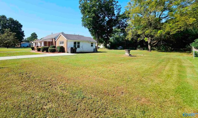 509 12th Avenue NW, Decatur, AL 35601
