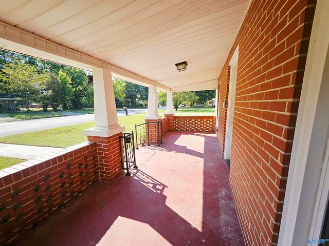 509 12th Avenue NW, Decatur, AL 35601