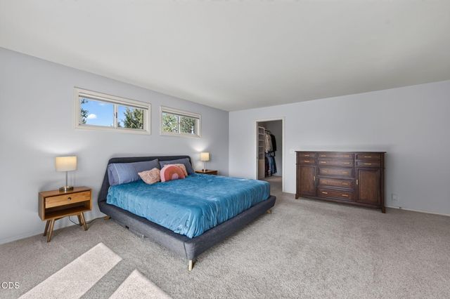 60835 Jennings Road, Bend, OR 97702