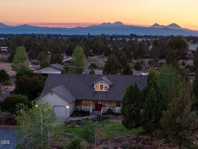 60835 Jennings Road, Bend, OR 97702